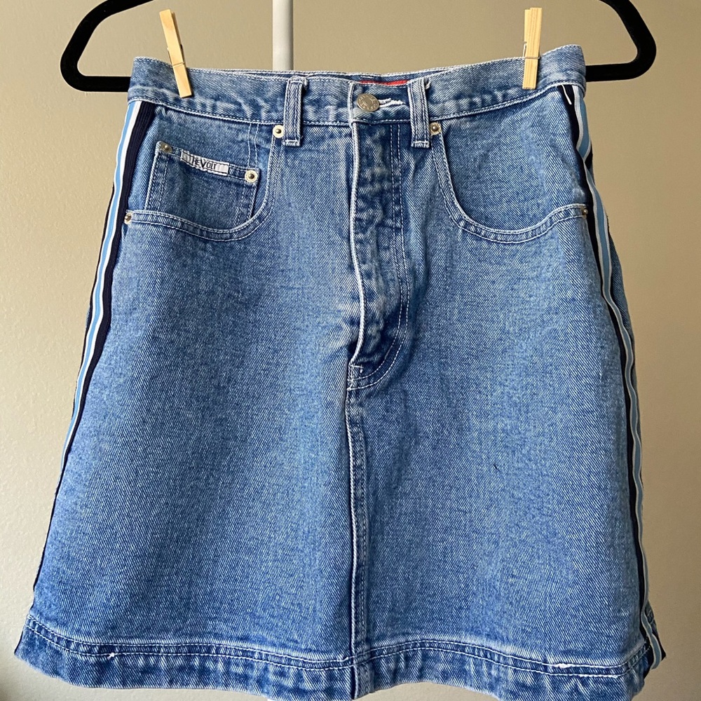 Denim skirt